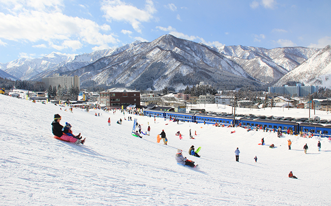 湯澤中里滑雪度假村 JR新幹線