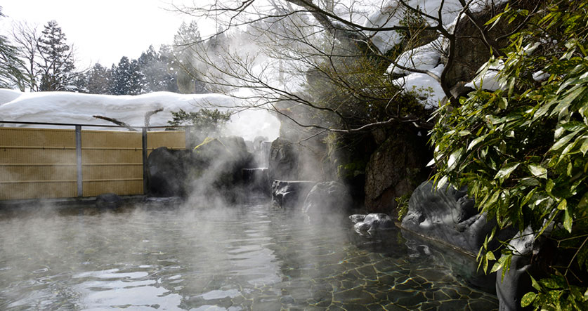 Yuzawa Toei Hotel Open-Air Bath