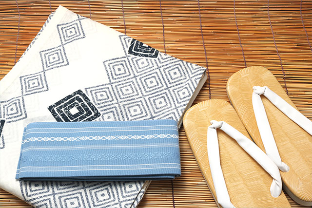 Zori sandals and yukata